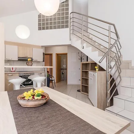 3 Bedroom Gorgeous In Kastav
